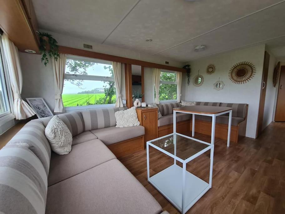 Chalet 'Como La Flor' Julianadorp Flowerfields Overview! Экстерьер фото